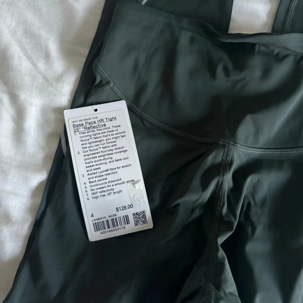 🆕 Lululemon Base Pace HR Reflective Tight 25” Smoked Spruce